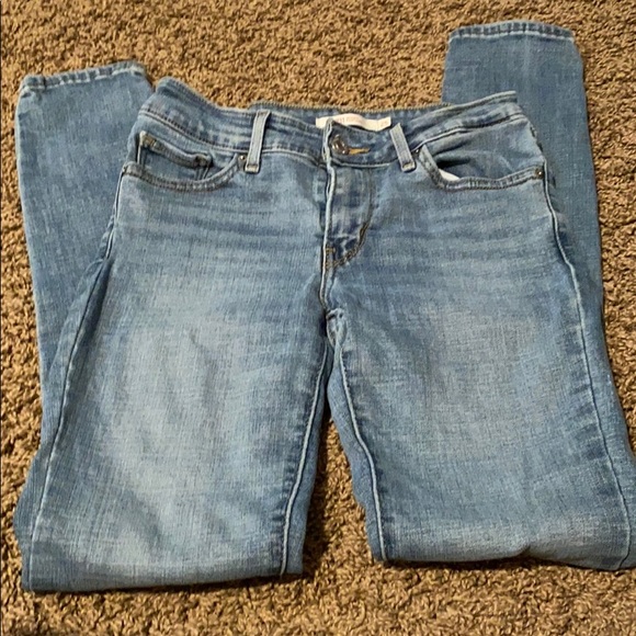 Levi skinny’s - Picture 2 of 3